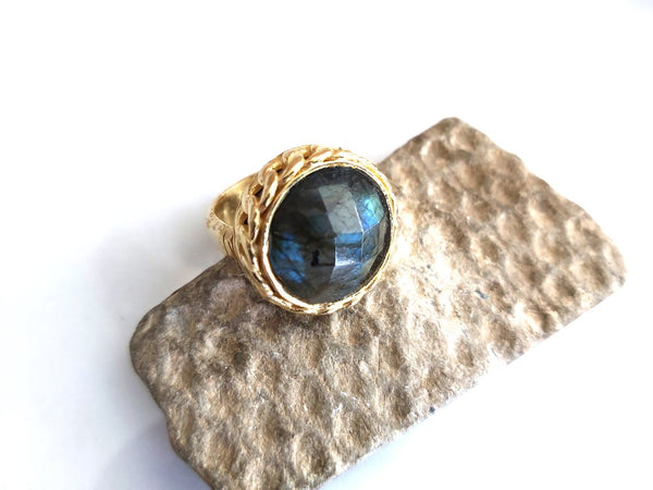 Large Labradorite Stone Ring