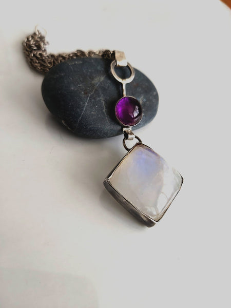 Sterling Y Moonstone Amethyst Necklace.