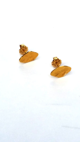 Gold Minimal Leaf Stud Earrings