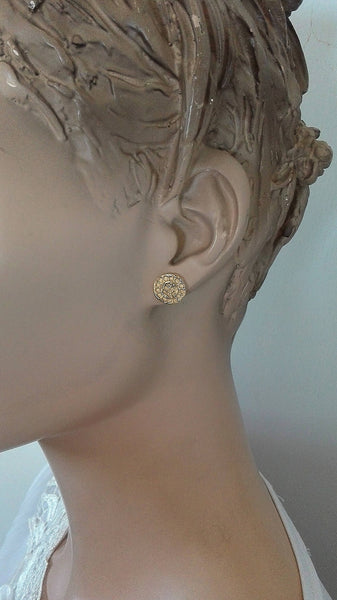 Circle Textured Gold Stud Earrings