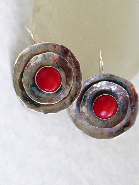 Round Hammered Coral Silver Earrings.