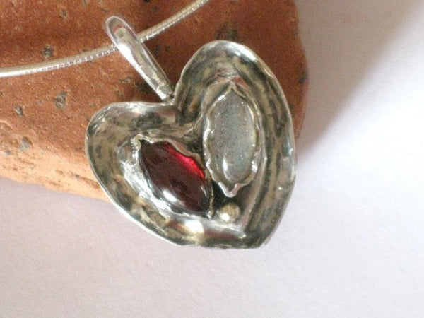 Handmade Silver Stones Heart Necklace