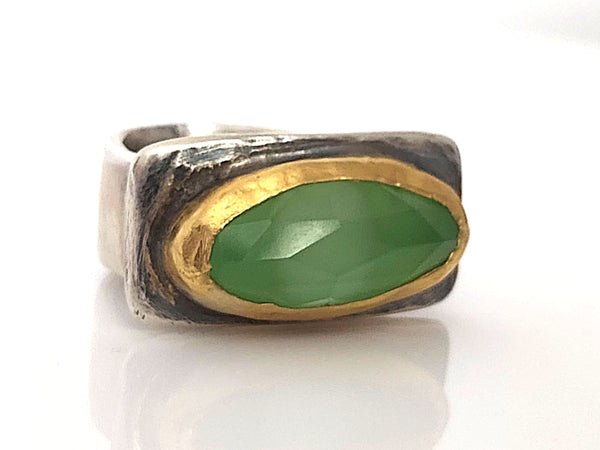 Green Silver Gold Stone ring