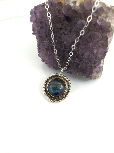 Round Labradorite Pendant Chain Necklace